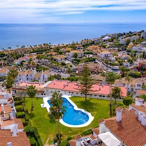 https://apartamentos-torrenueva-park.es-andalucia.com
